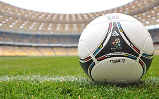 各大赛事足球 2016051009253495.jpg